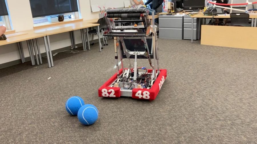 The Steel Stork, Lincolns robot, practicing before the competition. Photo credit to Annika Baldwin