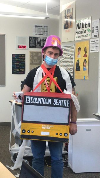 Mr. D’Amico dressed as the E line. Photo credit to Millie Penuela.